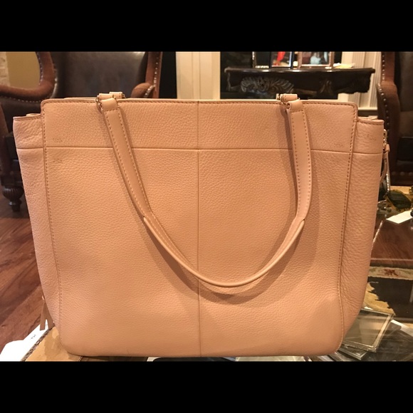 Beautiful blush leather tote - Picture 3 of 4